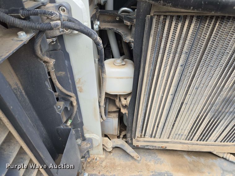 image for item EM7282 2023 Takeuchi TL12R-2 tracked skid steer loader