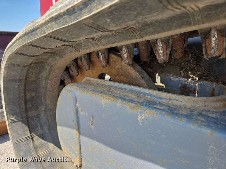 image for item EM7282 2023 Takeuchi TL12R-2 tracked skid steer loader