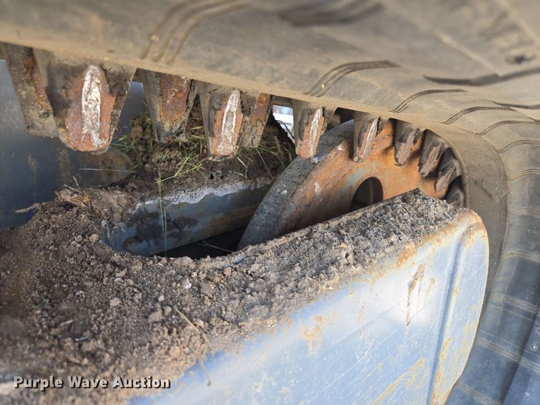 image for item EM7282 2023 Takeuchi TL12R-2 tracked skid steer loader