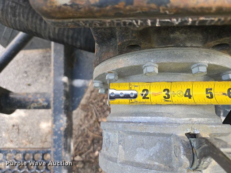 image for item EM7293 2012 International 7500 vacuum truck