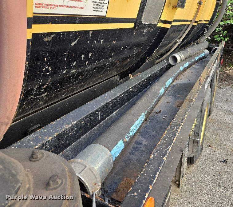 image for item EM7293 2012 International 7500 vacuum truck