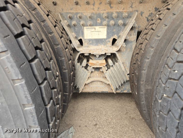 image for item EM7293 2012 International 7500 vacuum truck