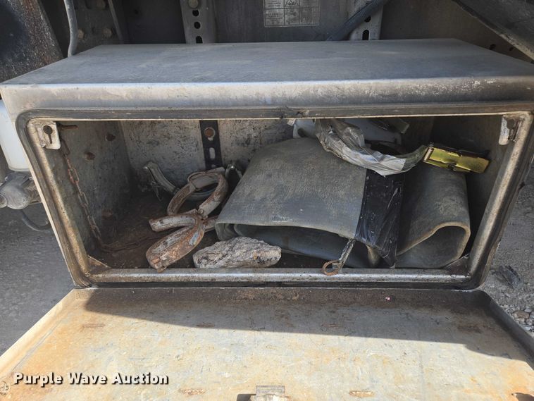 image for item EM7294 2006 International 5500i sewer jetter truck