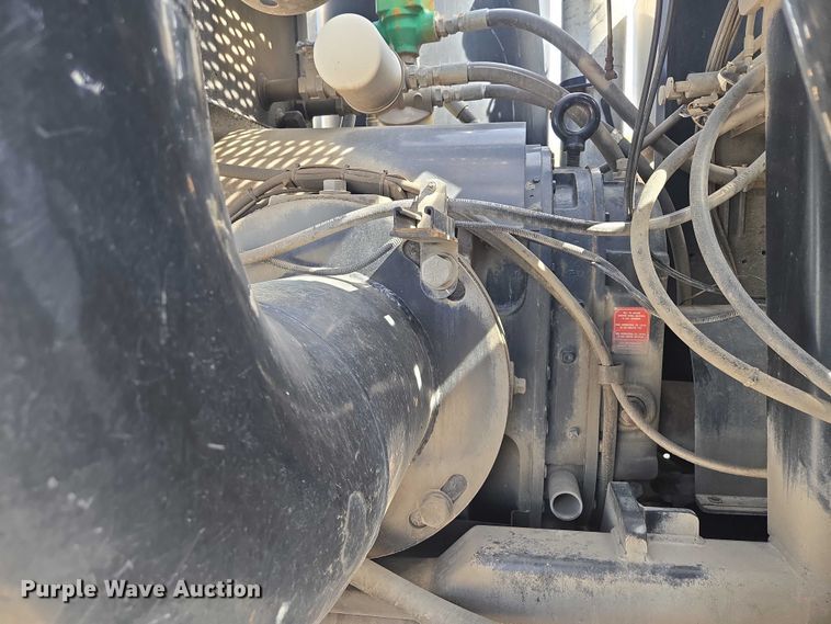 image for item EM7294 2006 International 5500i sewer jetter truck