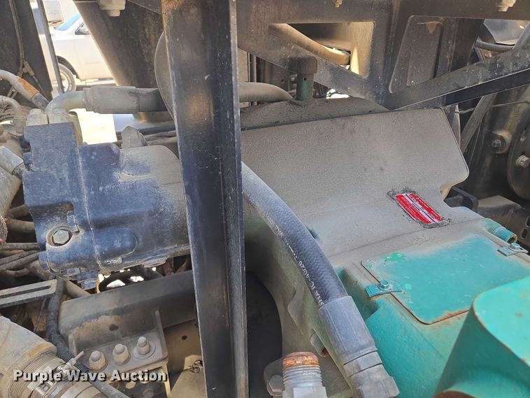 image for item EM7294 2006 International 5500i sewer jetter truck