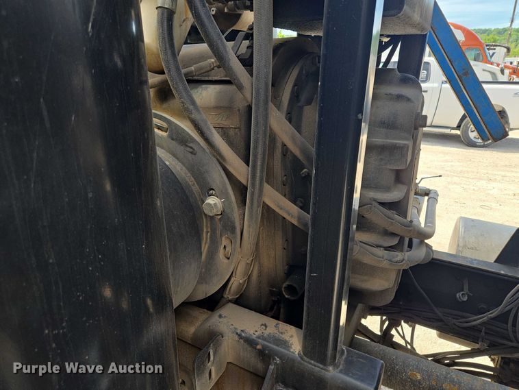 image for item EM7294 2006 International 5500i sewer jetter truck