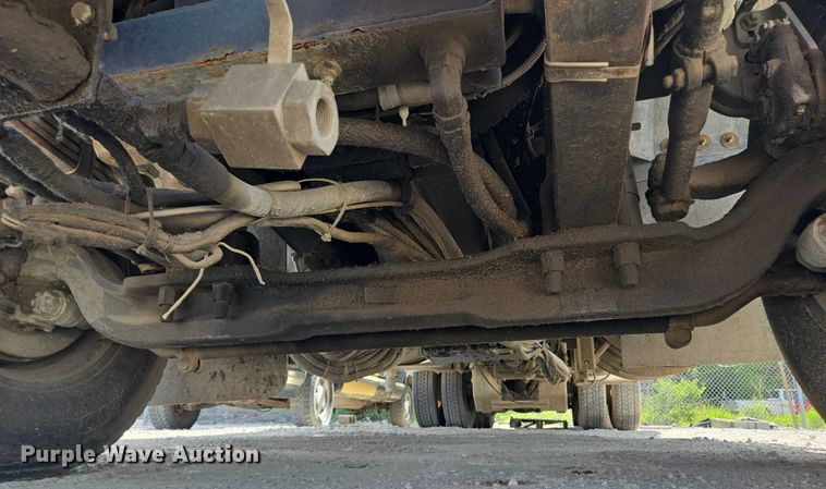 image for item EM7294 2006 International 5500i sewer jetter truck