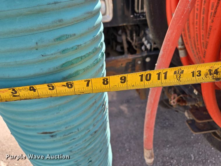 image for item EM7294 2006 International 5500i sewer jetter truck