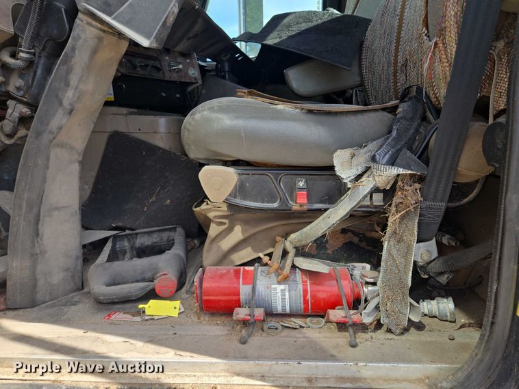 image for item EM7294 2006 International 5500i sewer jetter truck