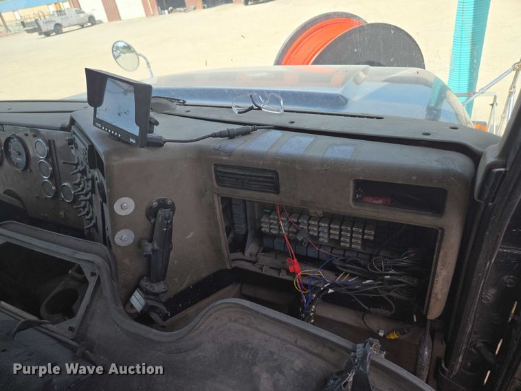 image for item EM7294 2006 International 5500i sewer jetter truck