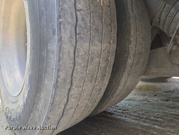 image for item EM7294 2006 International 5500i sewer jetter truck