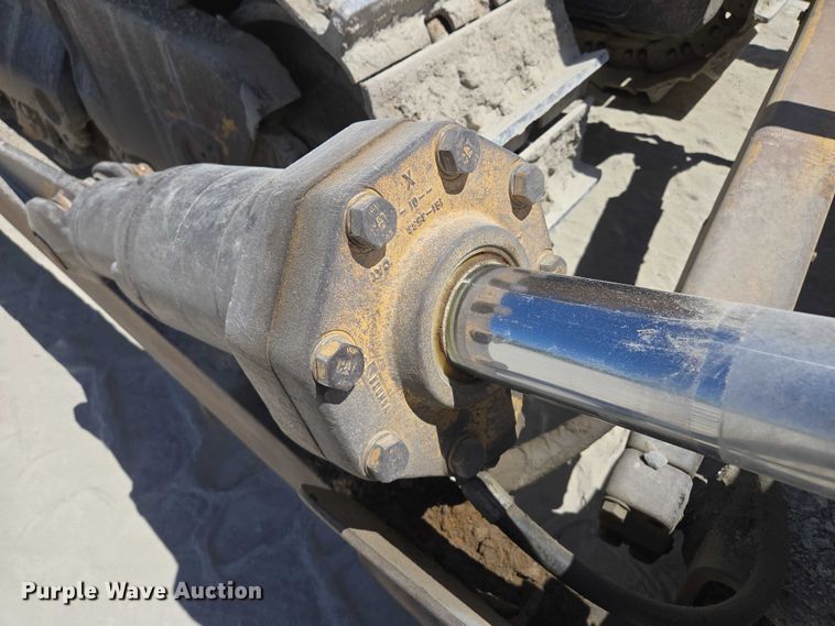 image for item EM7295 1994 Caterpillar D8N dozer