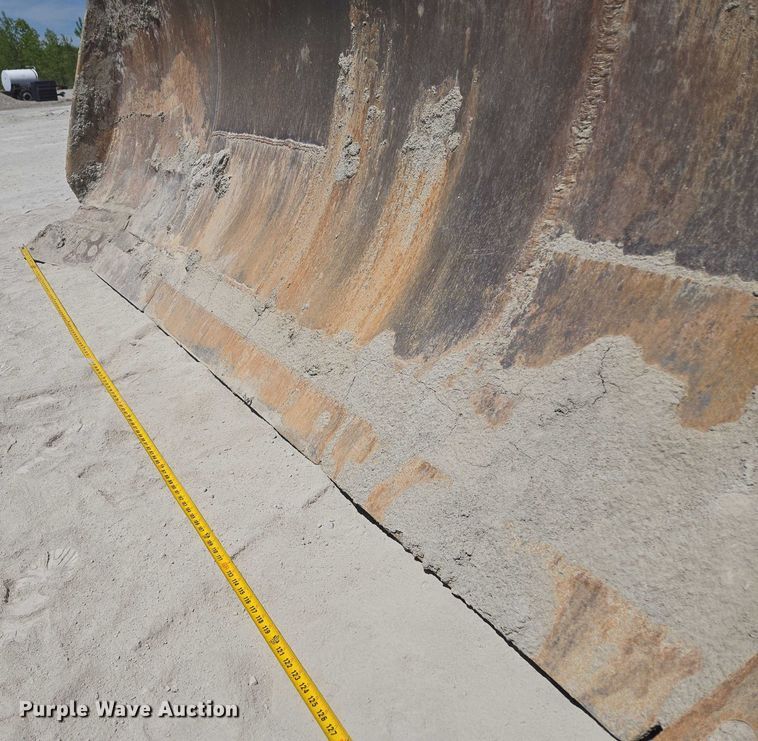 image for item EM7295 1994 Caterpillar D8N dozer