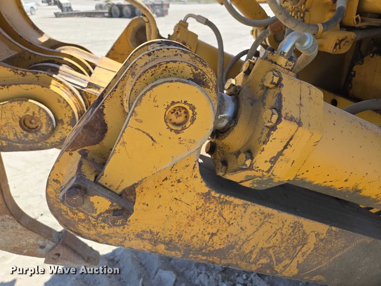 image for item EM7295 1994 Caterpillar D8N dozer
