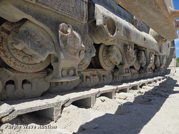 image for item EM7295 1994 Caterpillar D8N dozer