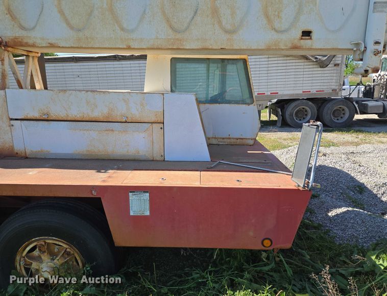 image for item EM7296 1981 Link-Belt HTC-50  crane