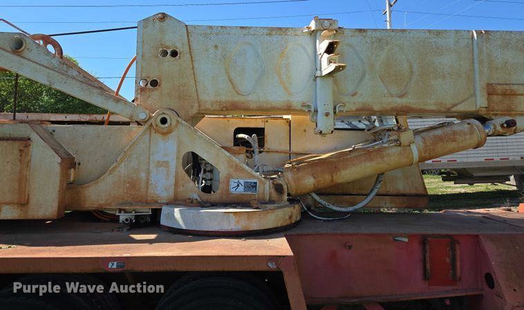 image for item EM7296 1981 Link-Belt HTC-50  crane