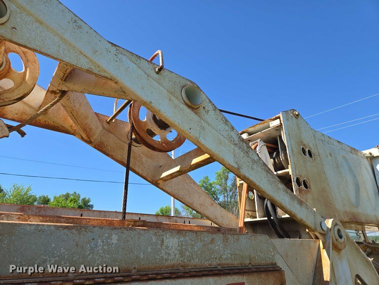 image for item EM7296 1981 Link-Belt HTC-50  crane