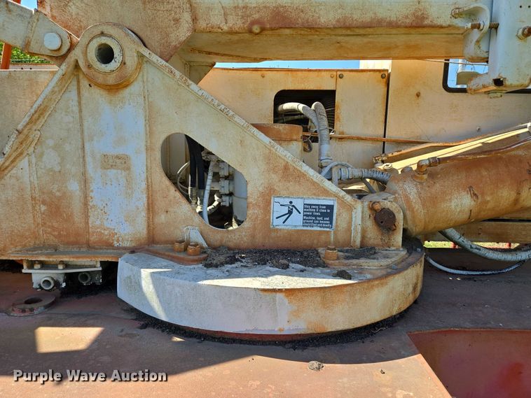 image for item EM7296 1981 Link-Belt HTC-50  crane