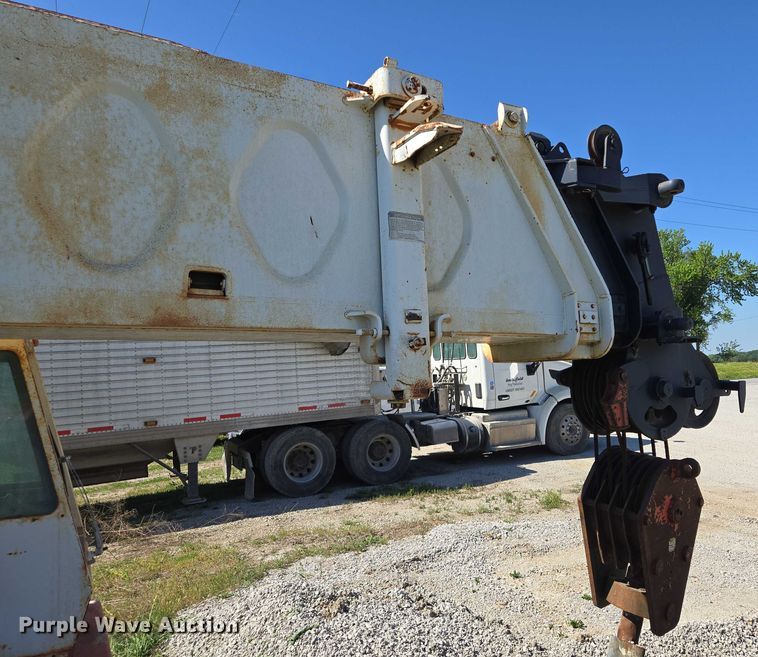 image for item EM7296 1981 Link-Belt HTC-50  crane