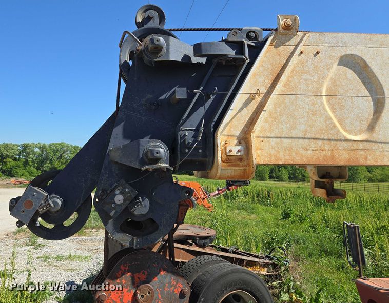 image for item EM7296 1981 Link-Belt HTC-50  crane