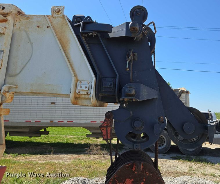 image for item EM7296 1981 Link-Belt HTC-50  crane