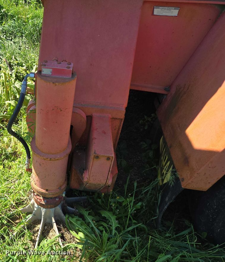 image for item EM7296 1981 Link-Belt HTC-50  crane