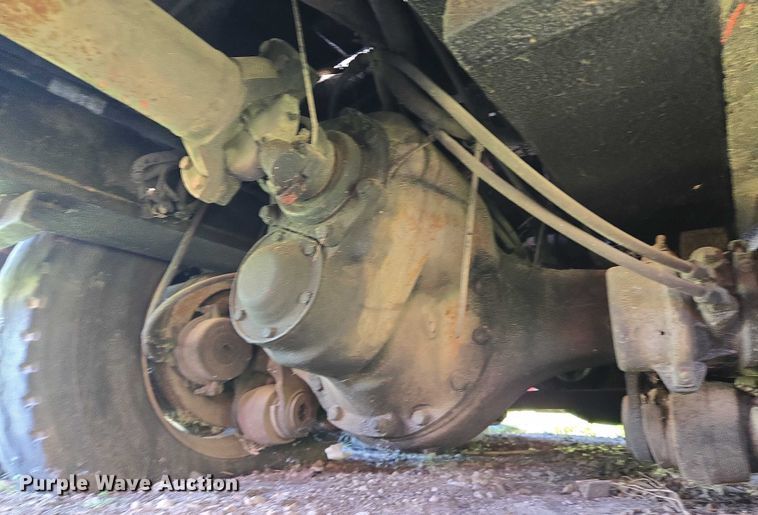 image for item EM7296 1981 Link-Belt HTC-50  crane