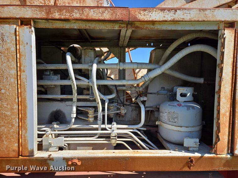 image for item EM7296 1981 Link-Belt HTC-50  crane