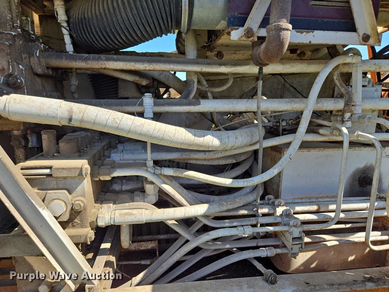 image for item EM7296 1981 Link-Belt HTC-50  crane