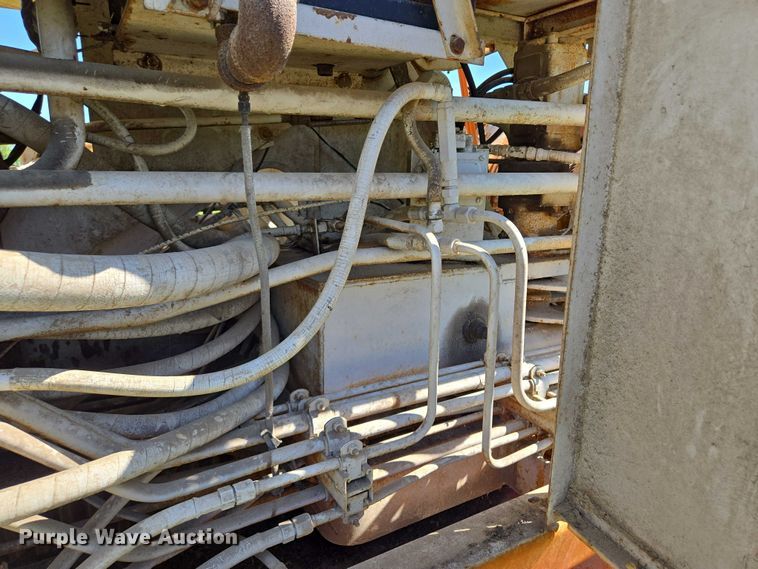 image for item EM7296 1981 Link-Belt HTC-50  crane