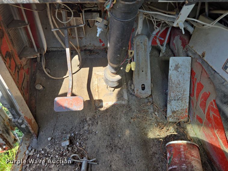 image for item EM7296 1981 Link-Belt HTC-50  crane