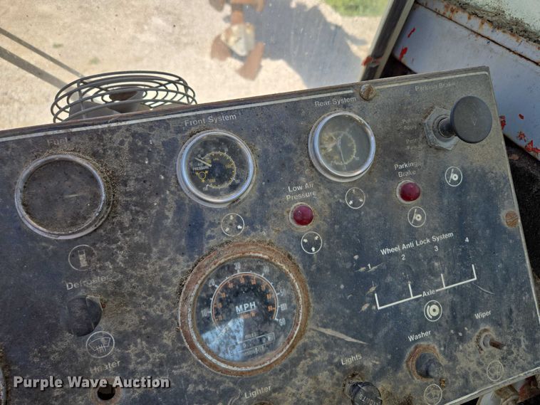 image for item EM7296 1981 Link-Belt HTC-50  crane