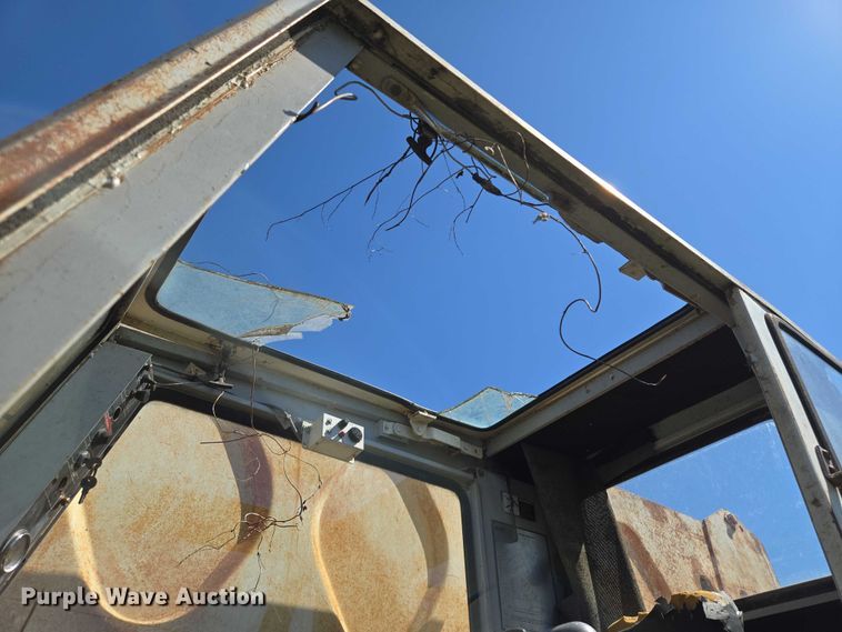 image for item EM7296 1981 Link-Belt HTC-50  crane