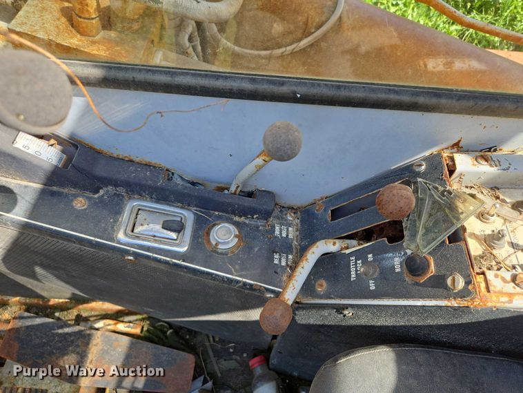 image for item EM7296 1981 Link-Belt HTC-50  crane