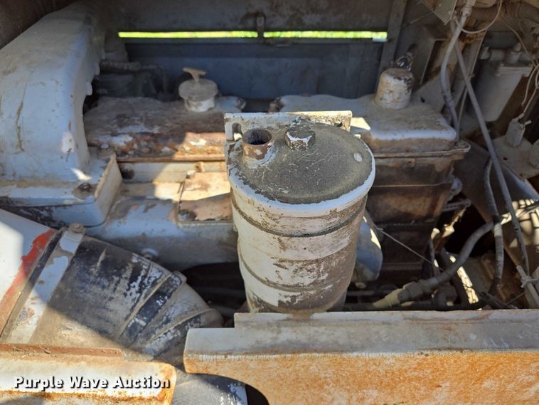 image for item EM7296 1981 Link-Belt HTC-50  crane