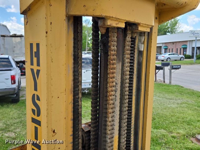 image for item EM7297 Hyster forklift