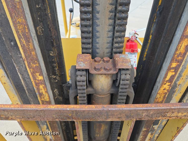 image for item EM7297 Hyster forklift