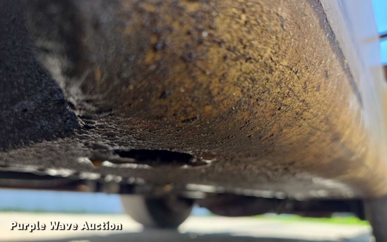 image for item EM7297 Hyster forklift