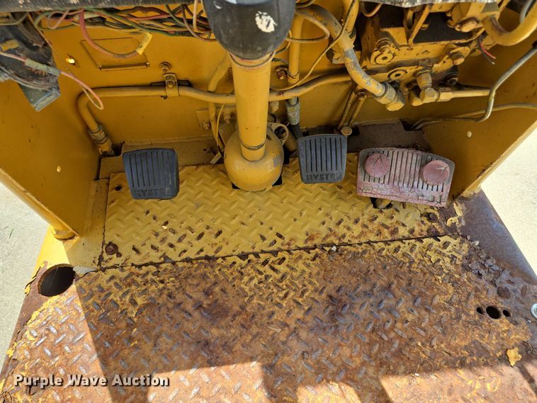 image for item EM7297 Hyster forklift