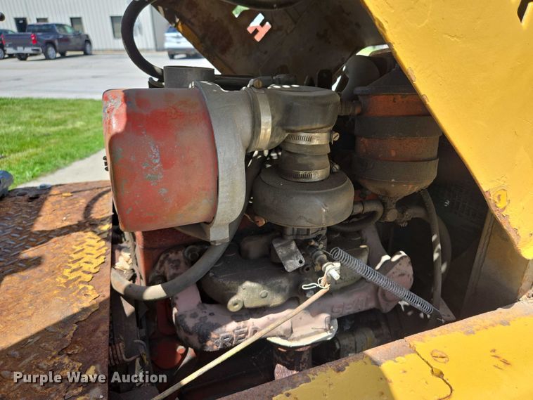 image for item EM7297 Hyster forklift