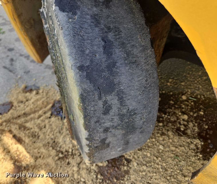 image for item EM7297 Hyster forklift