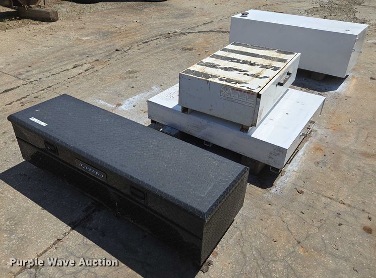 image for item EM7300 Toolboxes