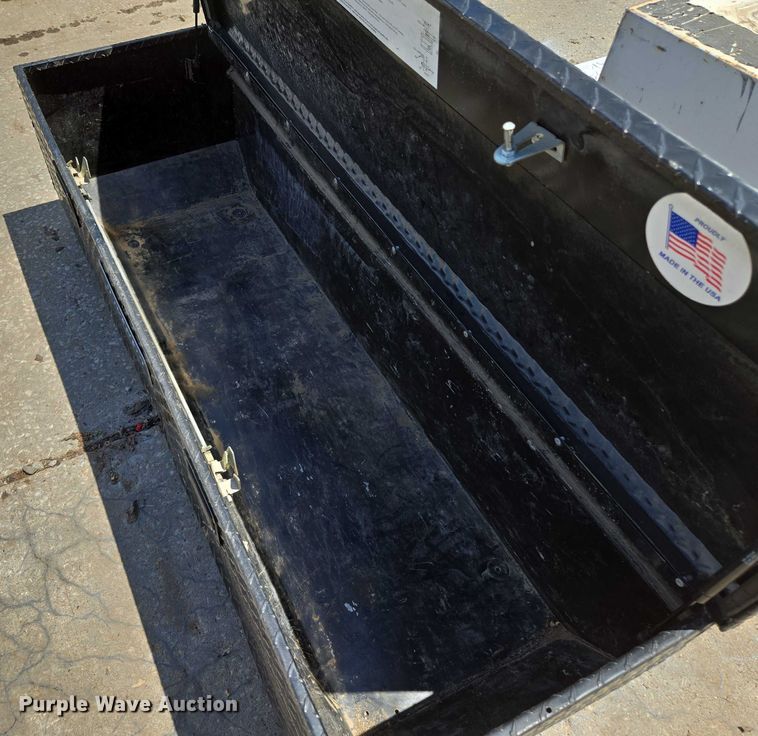 image for item EM7300 Toolboxes