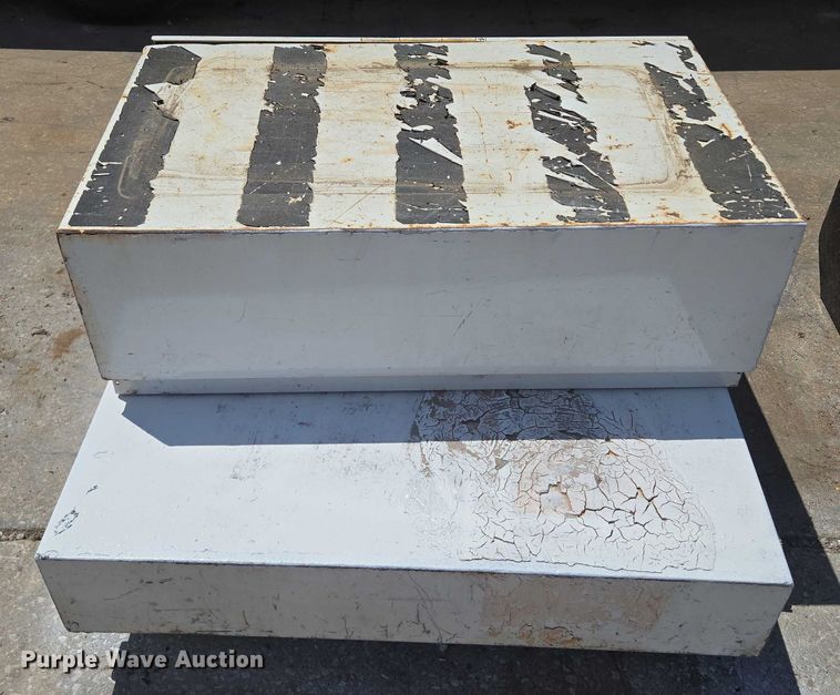 image for item EM7300 Toolboxes