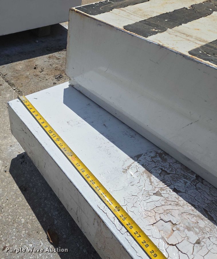 image for item EM7300 Toolboxes