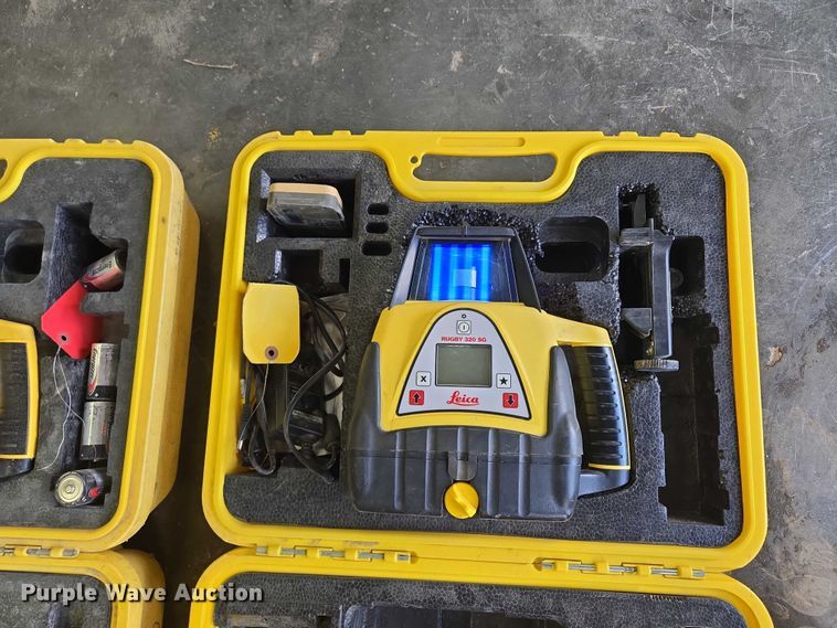 image for item EM7308 Leica (2) Leica laser transits