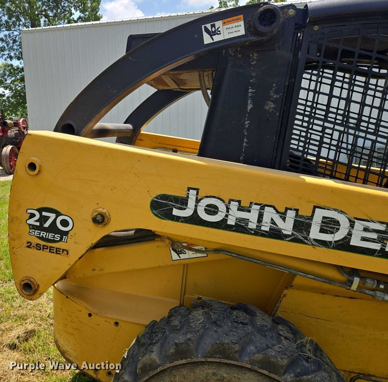 image for item EM7330 2003 John Deere 270 Series II skid steer loader