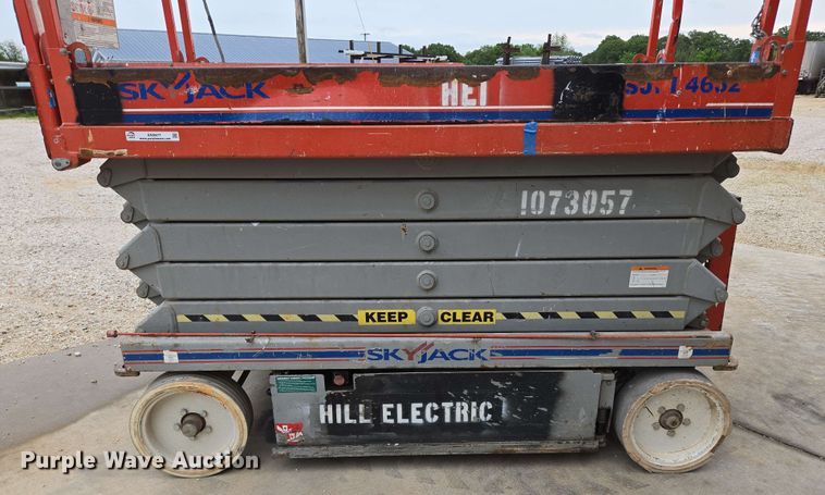 image for item EN3677 2008 Skyjack SJ4632 scissor lift