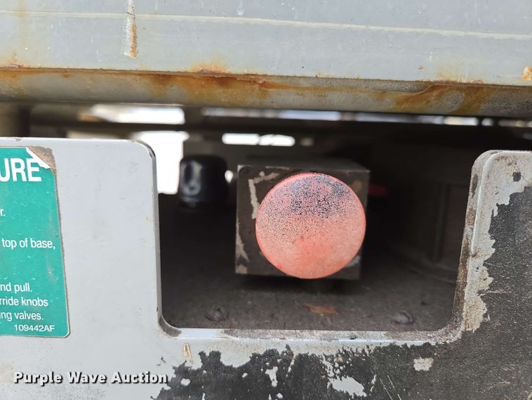 image for item EN3677 2008 Skyjack SJ4632 scissor lift